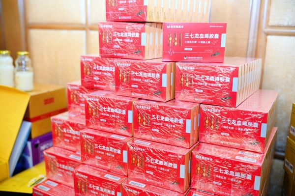7ZW_5458-opq3596254521_副本.jpg